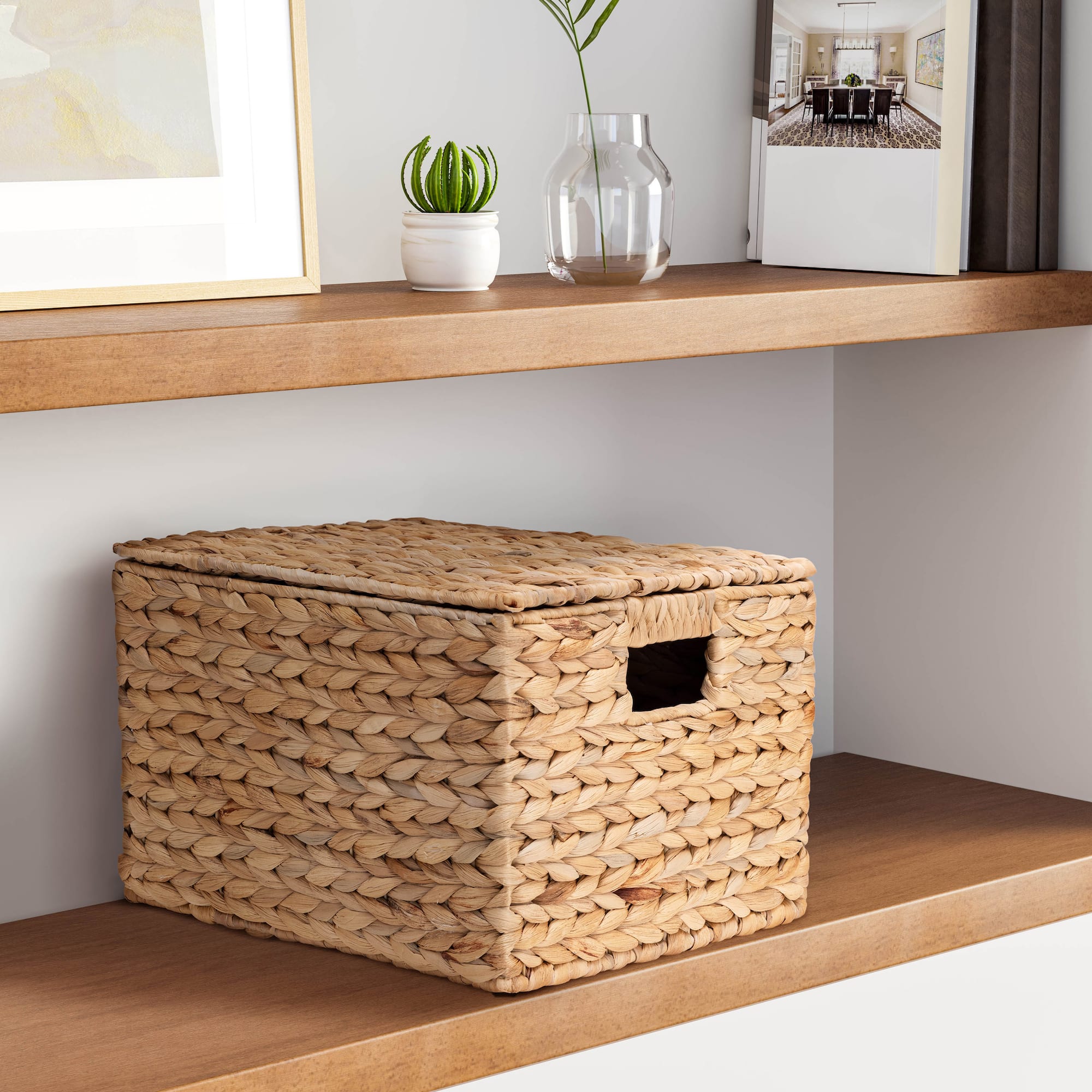 Seville Classics Medium Water Hyacinth Bin with Lid